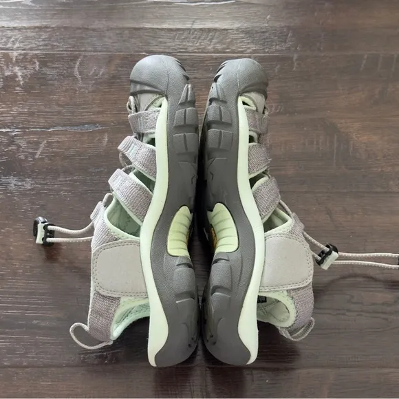 Keen Newport H2 Hiking Sport Waterproof Neutral Gray/Misty Shoes Size 6 Women