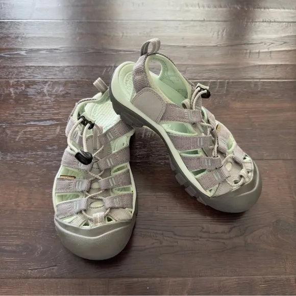 Keen Newport H2 Hiking Sport Waterproof Neutral Gray/Misty Shoes Size 6 Women