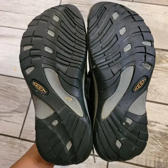 KEEN Toyah Women's 6.5 black gray waterproof leather lace-up outdoors shoes
