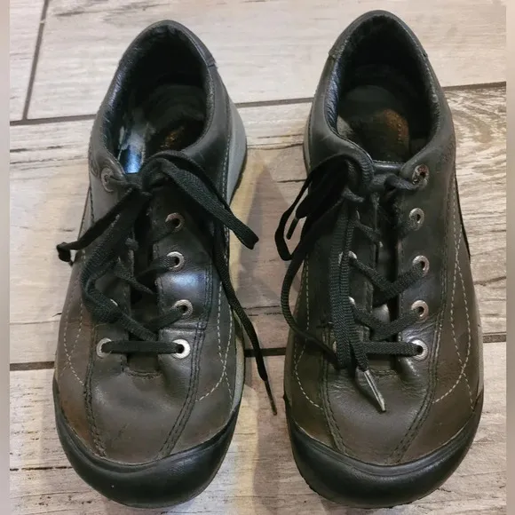 KEEN Toyah Women's 6.5 black gray waterproof leather lace-up outdoors shoes