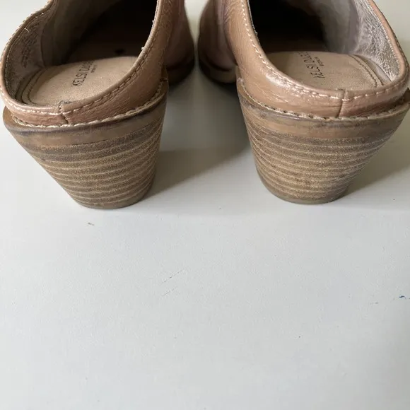 Kelsi Dagger Slip On Pink Suede Leather Mules Booties Western Bohemian Boho 6.5