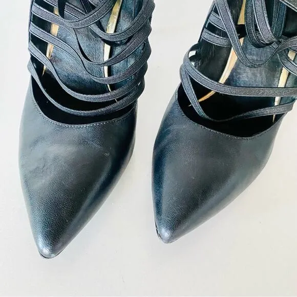 KENNETH COLE Black Two Tone Patent Leather Elastic Strappy Zipper Pumps Heels 8