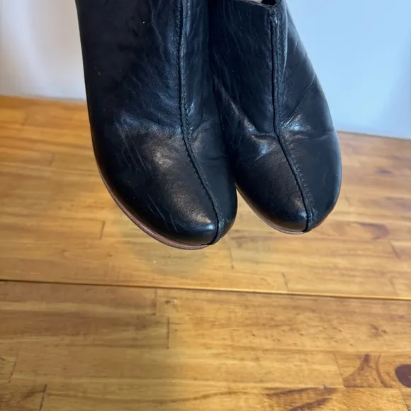Kork Ease Sagano Mules Black Leather Open Heel Slip Ons Size 8