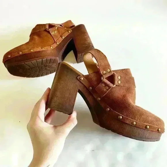 Korks brown suede‎ heeled clogs size 9M