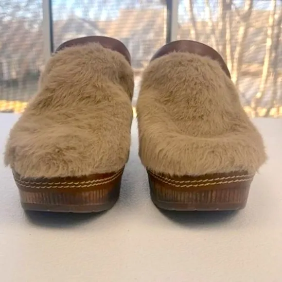 Korks Lori Clogs Taupe Faux Fur Brown Heels Slip-on Mules Chunky Platform  7