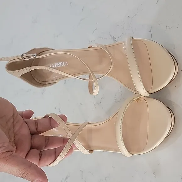 La Perla cream leather platform Stilleto heels sandal size 10