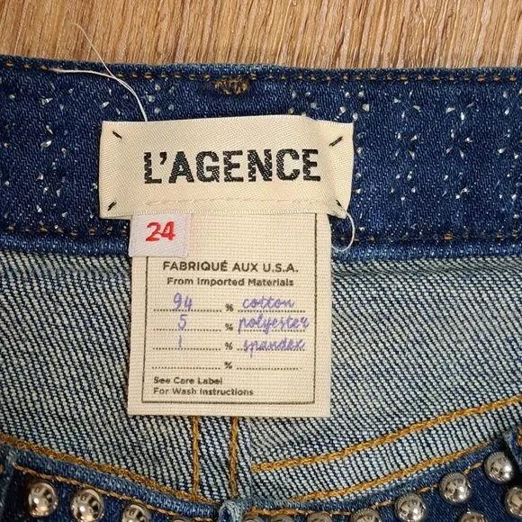 L'agence Zoe Perfect Authentique Studded Distressed Short Size 24 NWT
