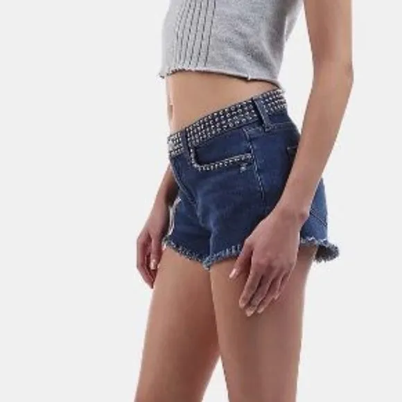 L'agence Zoe Perfect Authentique Studded Distressed Short Size 24 NWT
