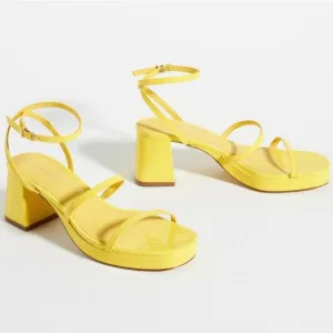 Larroude Gio Yellow Heels Patent Strappy Retro Chunky Heel New