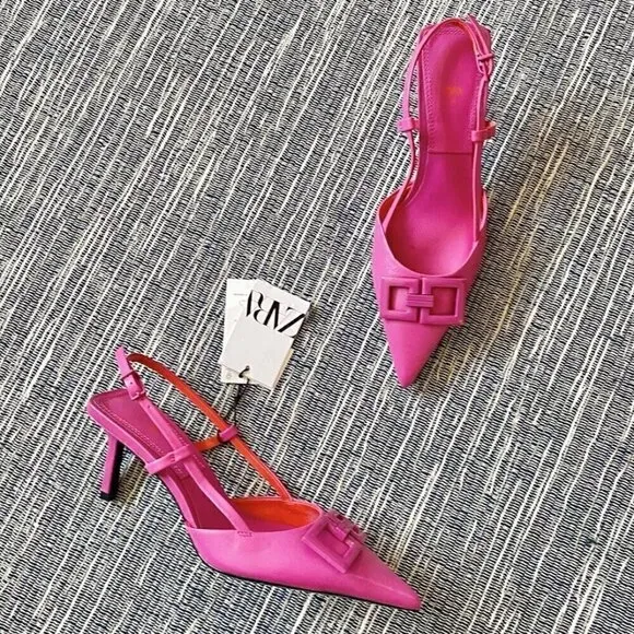 LAST ONE!!! VLTN INSPIRED!!! ZARA Pointed Toe Leather Heels