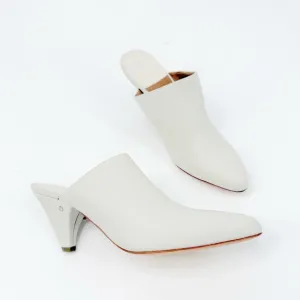 Laurence Dacade Stefany Leather Pointed-Toe Mules in Cream Leather, Size 36.5