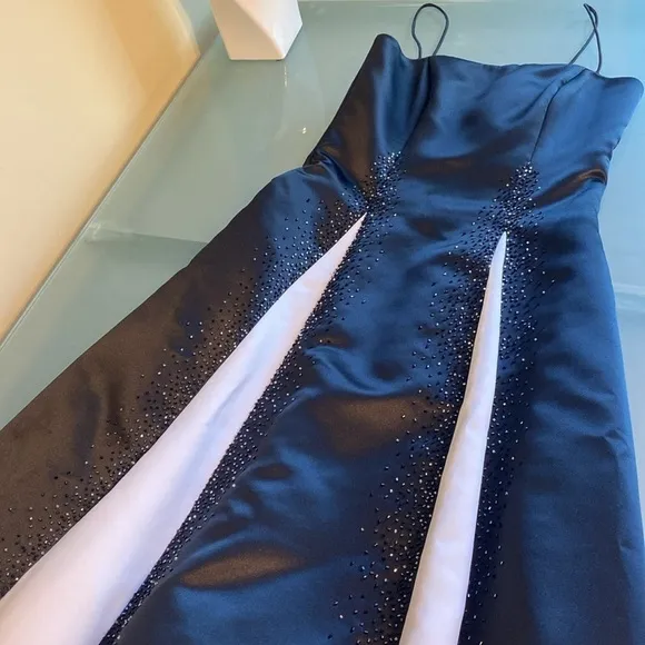 Like NEW CACHE Vintage Black Beaded Evening Gown with White Contrast Size 6