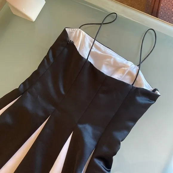 Like NEW CACHE Vintage Black Beaded Evening Gown with White Contrast Size 6
