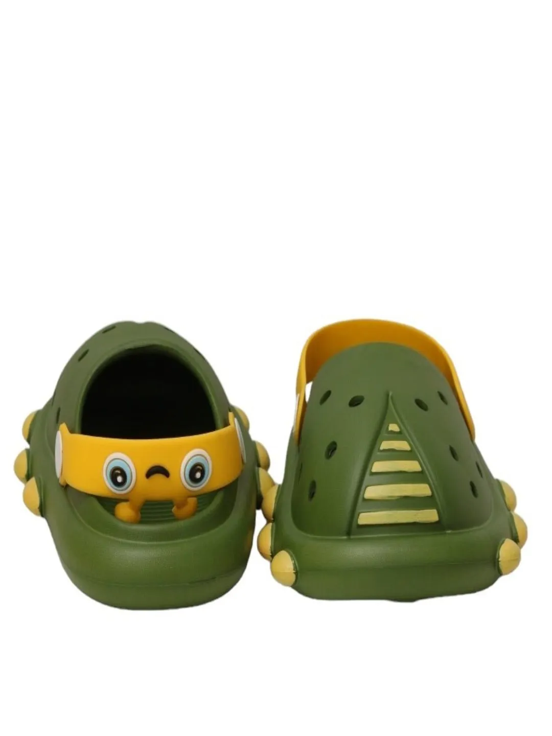 Little Explorer's Green Ladybug Clogs - Adventure with Every Step!