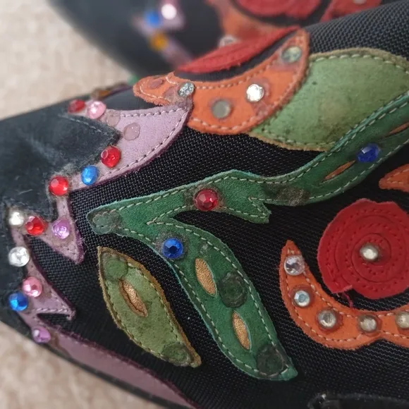 L.J.Simone Vintage Slip On Shoes Mules Gems Suede Black Sz 10M.   FL