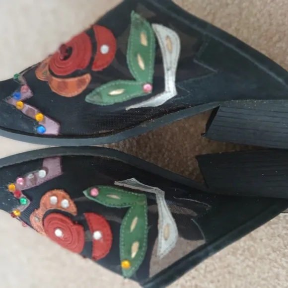 L.J.Simone Vintage Slip On Shoes Mules Gems Suede Black Sz 10M.   FL