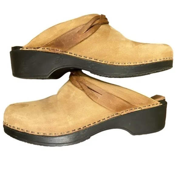 L.L. BEAN Leather Clogs/Mules Leather Braid Tan Suede Women Size 40 (8.5)