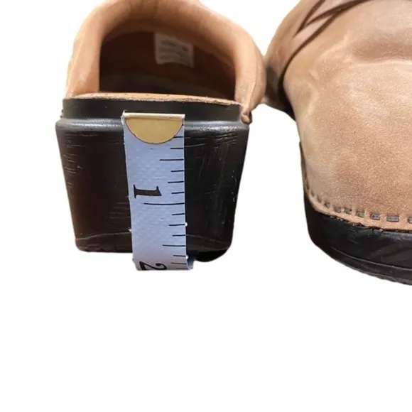 L.L. BEAN Leather Clogs/Mules Leather Braid Tan Suede Women Size 40 (8.5)