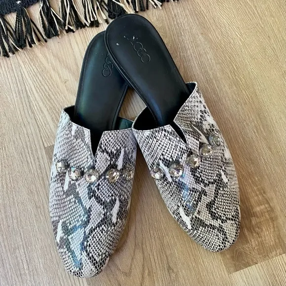 LOGO Lori Goldstein Snake Print Leather Mules | NWOT | Size 9M