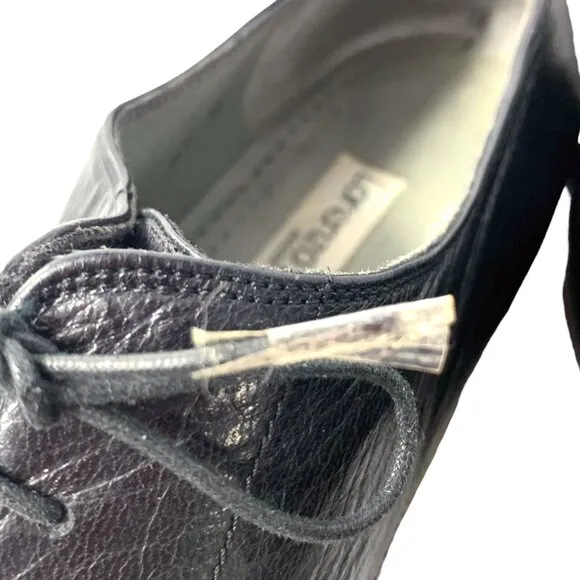 Lorenzo Banfi Black with‎ White Leather Embossed Cap Toe Dress Oxfords