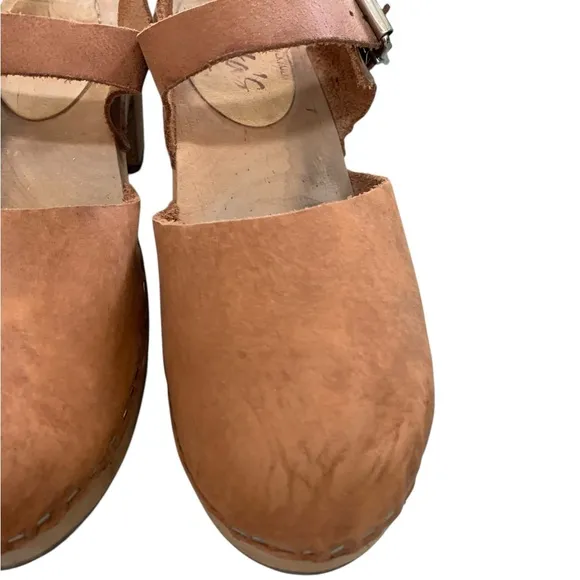 Lotta From Stockholm Classic Heeled Tan Clogs
