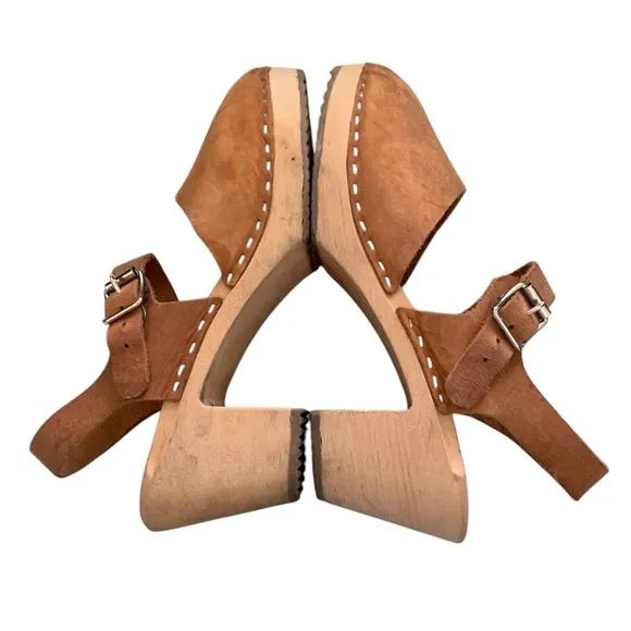 Lotta From Stockholm Classic Heeled Tan Clogs