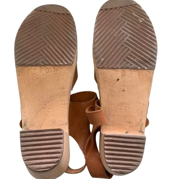Lotta From Stockholm Classic Heeled Tan Clogs