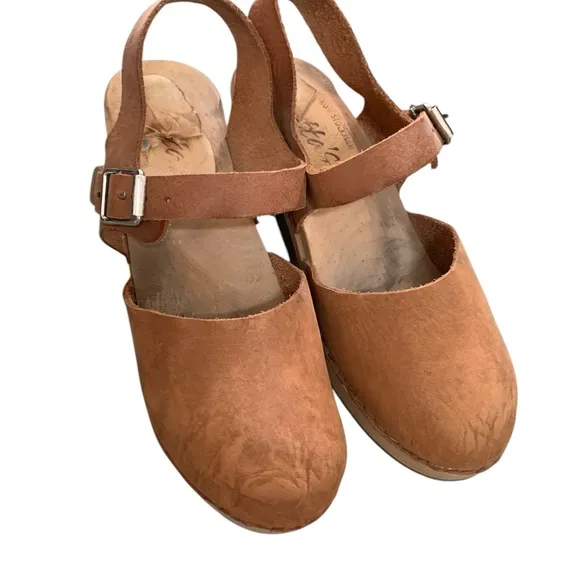 Lotta From Stockholm Classic Heeled Tan Clogs