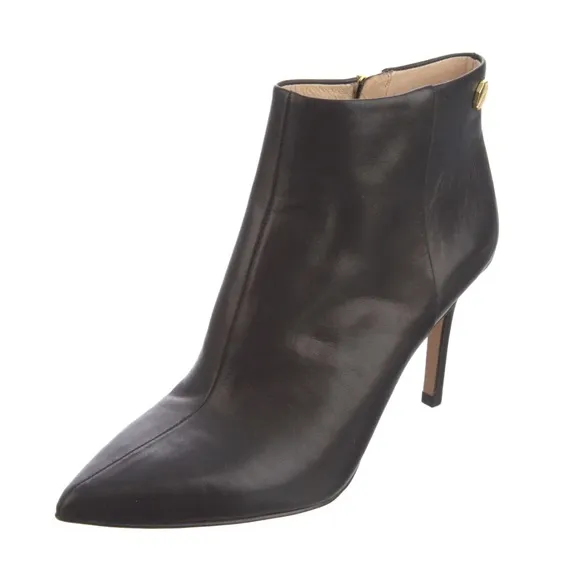 Louise et Cie Sonya Pointed Toe Bootie Black Size 6