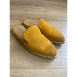 M. Gemi shoes women’s 39 yellow suede slip on mule espadrille made in Italy boho