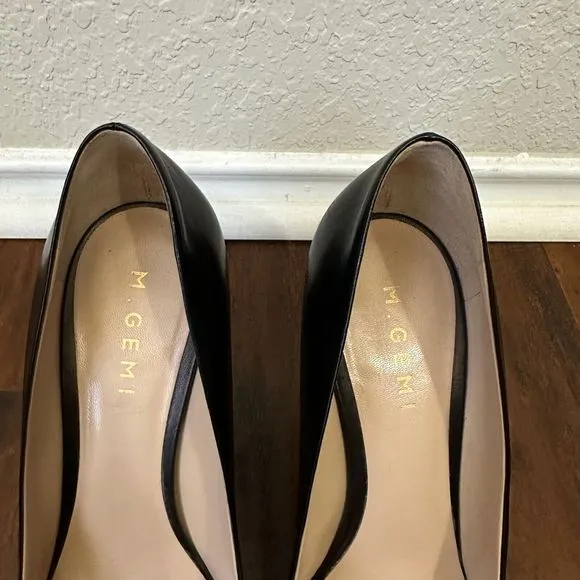 M. GEMI The Esatto 90mm Pointed Toe Pump Heels Black Leather