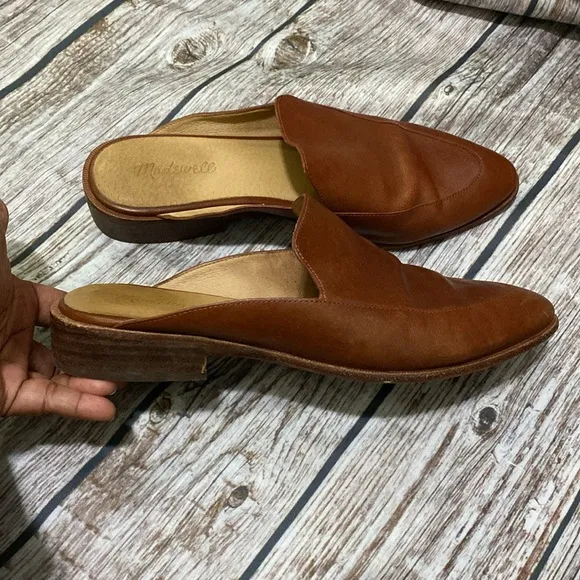 Madewell almond toe slip on leather upper mules size 10