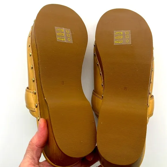 Madewell Cecily Clogs Oiled Leather Dried Straw Tan 8 Slip On Heeled Shoes