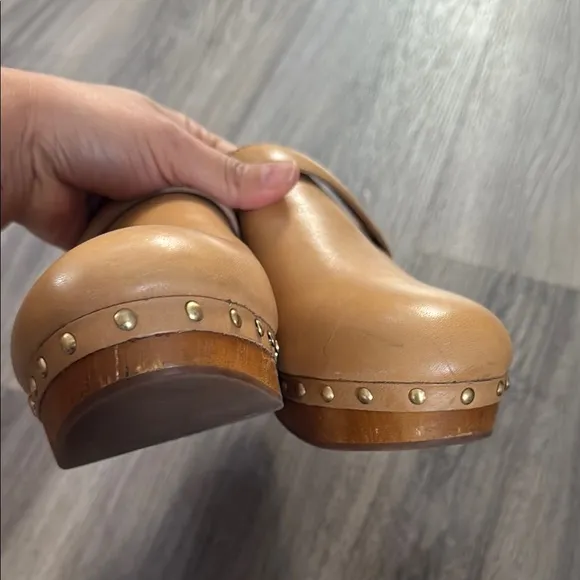 Madewell Tan Leather Clogs 10.5 Women’s Boho Heeled Mules Studded