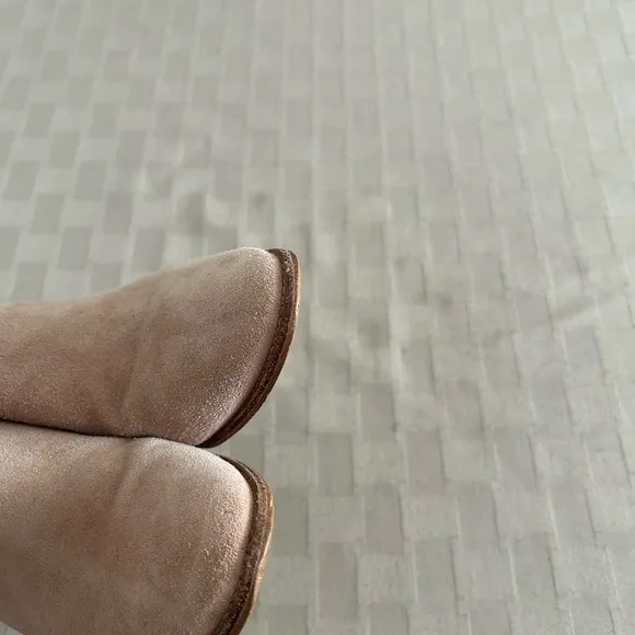 Madewell The Harper Mules in Suede