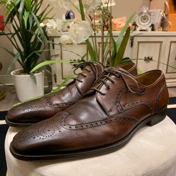 MAGNANNI Oxfords Dress Shoes Sz. 10.5 M Brown Leather Wingtip Brogue Spain