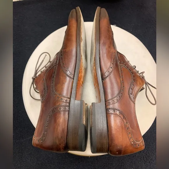 MAGNANNI Oxfords Dress Shoes Sz. 10.5 M Brown Leather Wingtip Brogue Spain