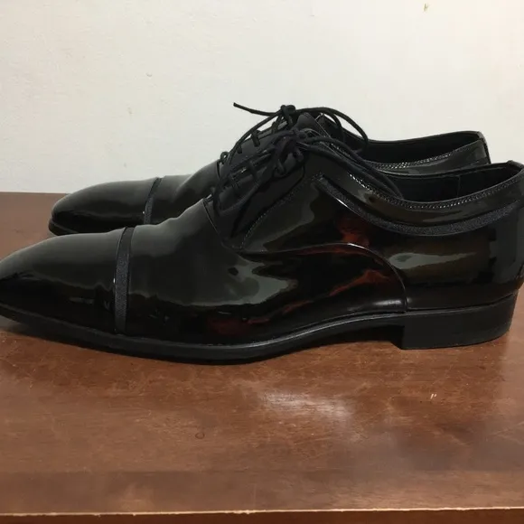 Magnanni Saks Fifth Avenue Collection Men’s Jadiel Patent CapToe Oxfords Size8.5