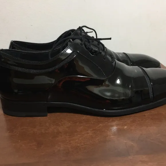 Magnanni Saks Fifth Avenue Collection Men’s Jadiel Patent CapToe Oxfords Size8.5