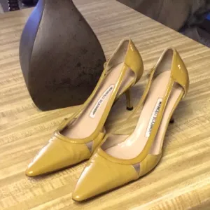Manado Blahnik Heels. SUPER SALE💥💥