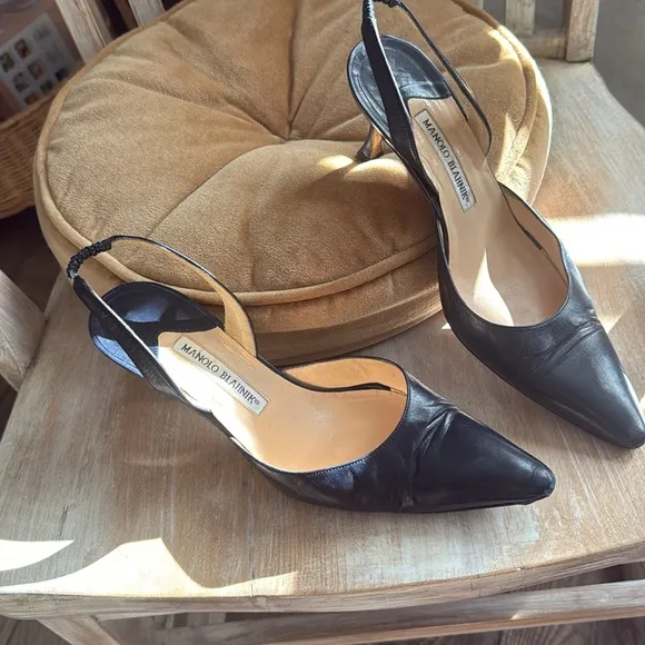 Manolo Blahnik Black Slingback Heels Carolyne Leather Low-Heel Slingback Pump
