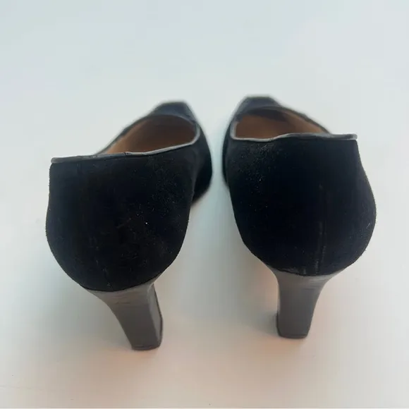 Manolo Blahnik Black Suede, Pointed Toe Heels, Size 39.5/8