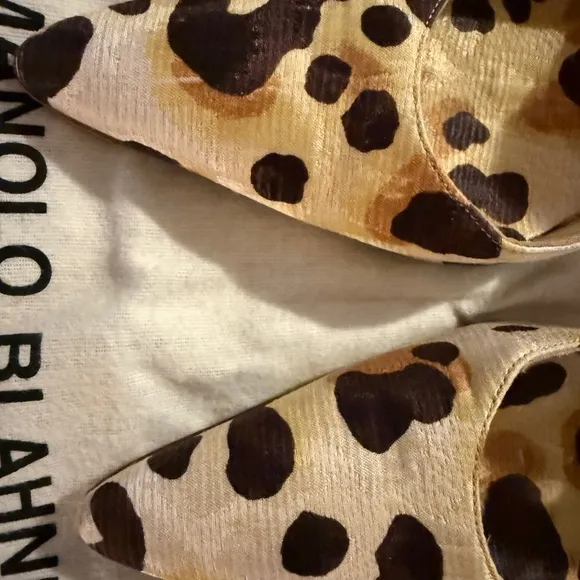 Manolo Blahnik Brown Tan Heels with Rare Leopard Print