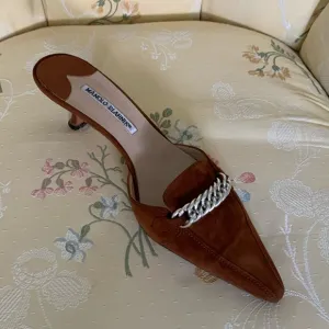 MANOLO BLAHNIK GORGEOUS SUEDE MULES
