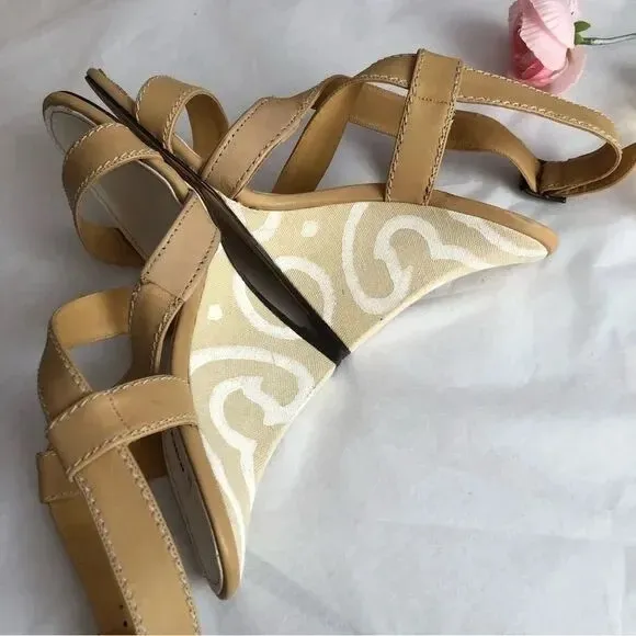 Manolo Blahnik High Heel Wedges Strappy Sandal Tan White Swirl Yald Bulgaro sz 8