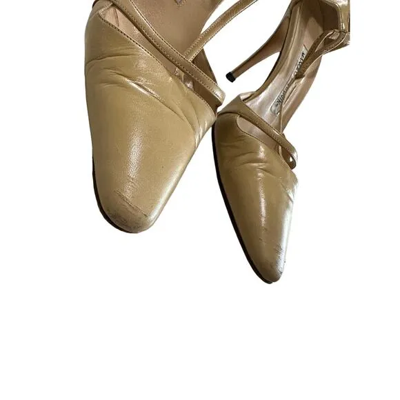 Manolo blahnik women's vintage beige t-strap pointed heels size 38.5