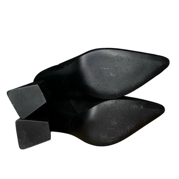 Marc Fisher Kulika  Black Suede Pointed Heeled Bootie NWT Size 8.5