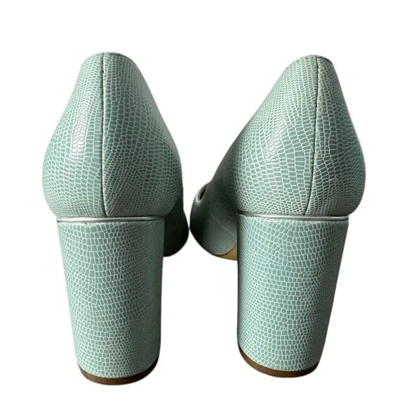 Marc Fisher Viviene4 Pump Heels Snakeskin Mint Green Pointed Toe Women's Size 8M