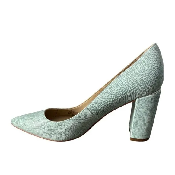 Marc Fisher Viviene4 Pump Heels Snakeskin Mint Green Pointed Toe Women's Size 8M
