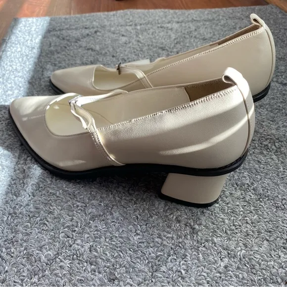 Marcie Mrc003 Strap Block Heel Pumps in Cream Leather 37
